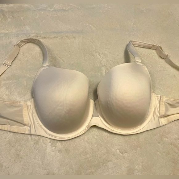 EUC Lane Bryant Cacique Lightly Padded Bra 38D - Picture 4 of 4